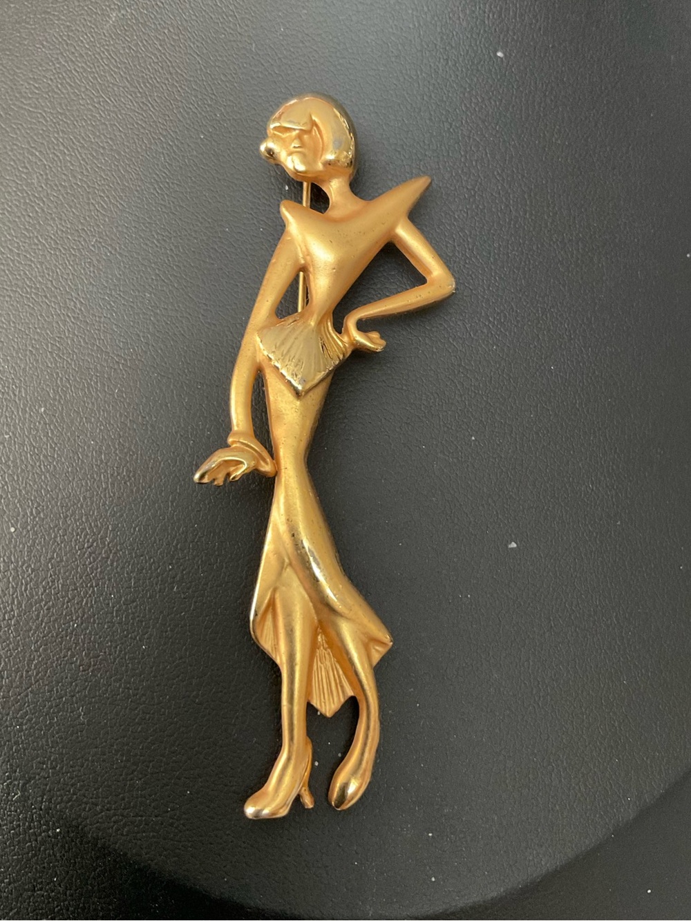 Gold-Tone Lady Figurine Brooch - Elegant Women’s Jewelry Diva